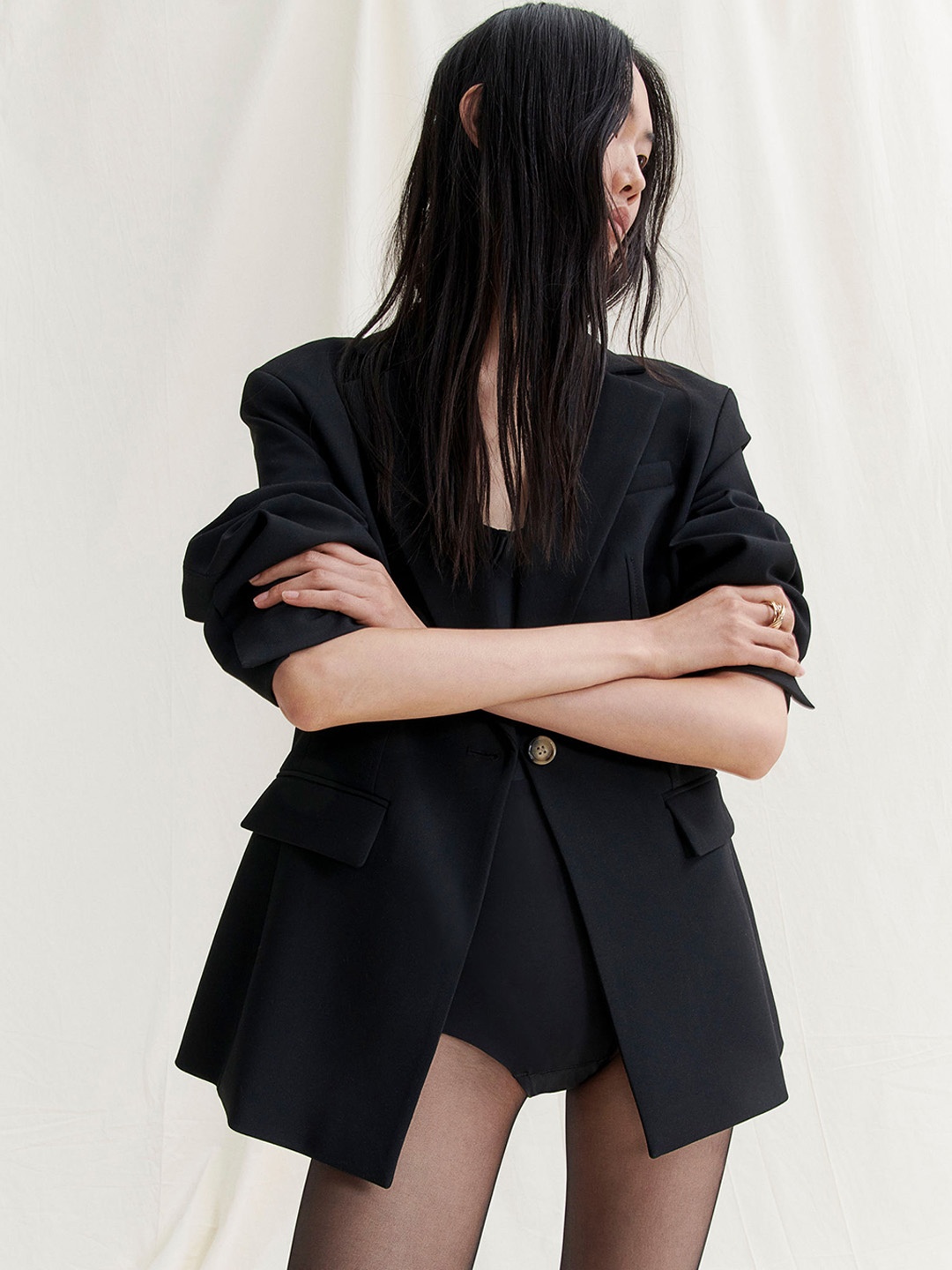 

H&M Tapered-Waist Blazer, Black