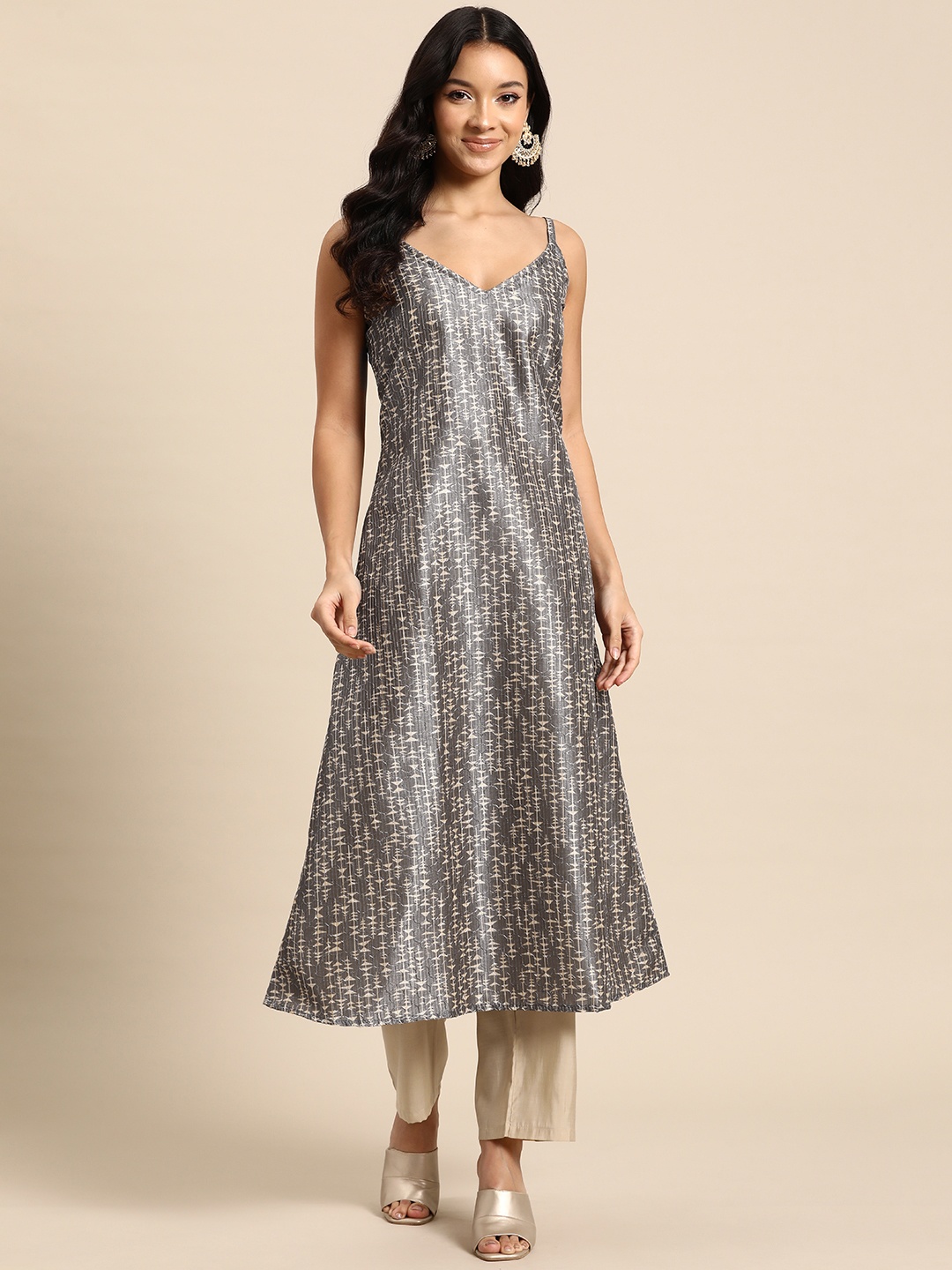 

Sayisha Women Embroidered Regular Kantha Work Kurta with Trousers, Grey