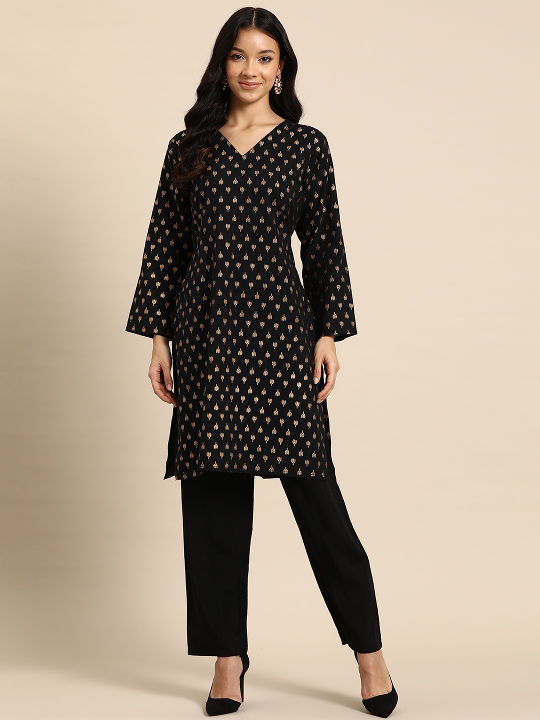 

Sayisha Women Regular Pure Cotton Kurta with Palazzos, Black