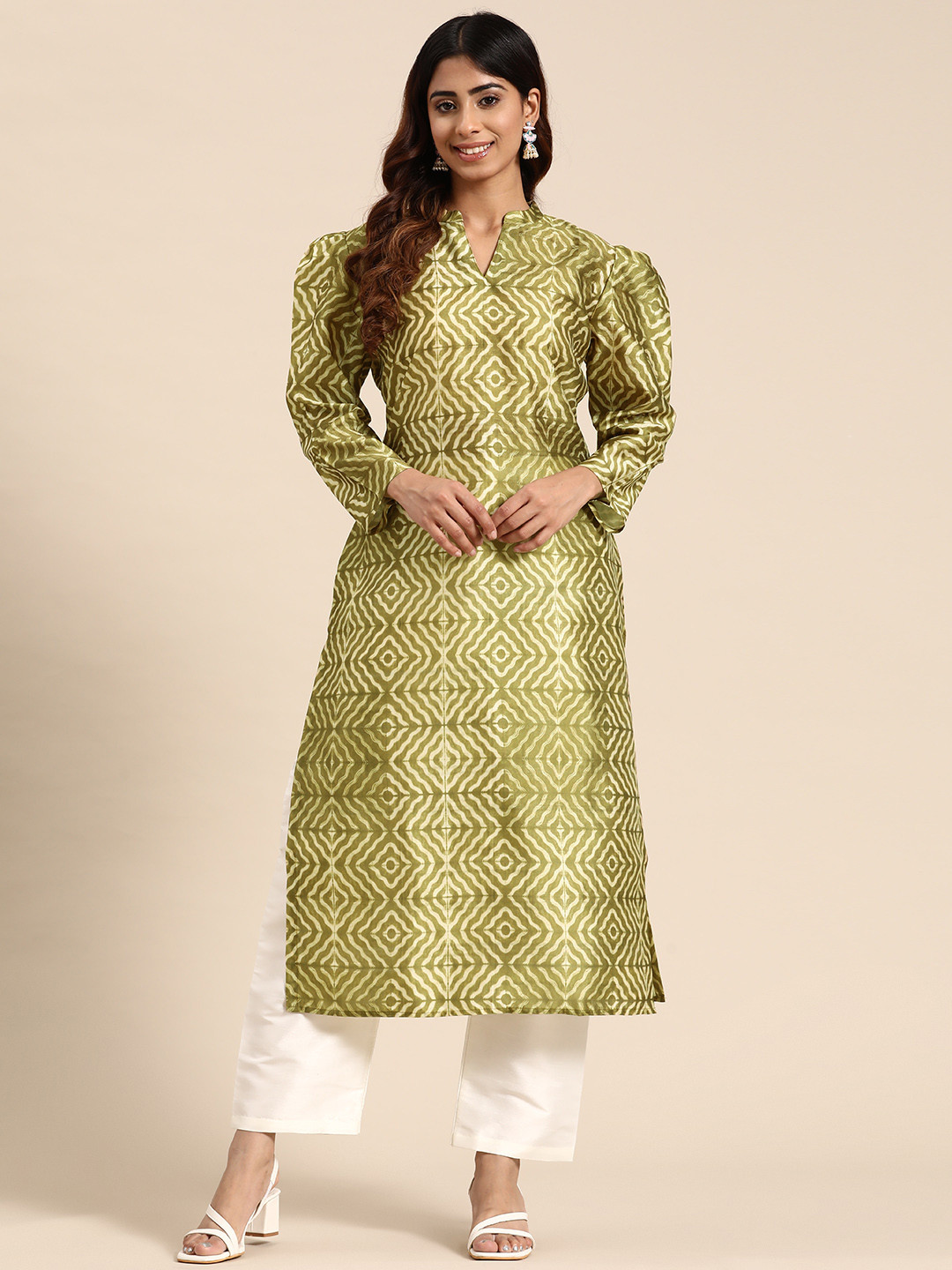 

Sayisha Women Printed Regular Kurta with Palazzos, Green