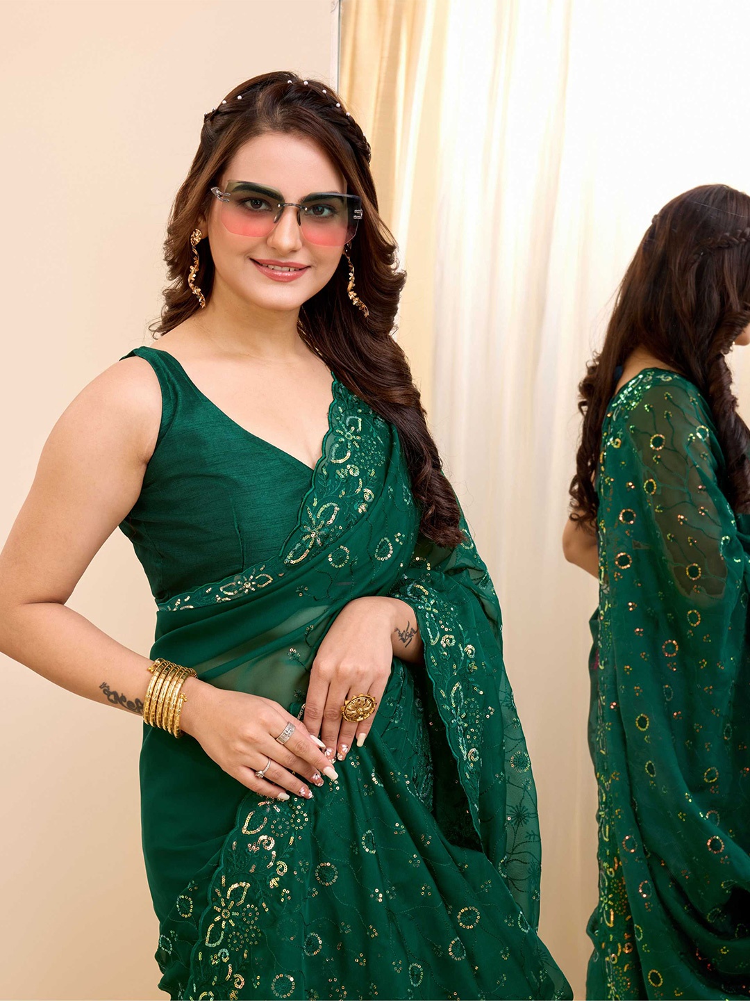 

HERE&NOW Floral Embroidered Organza Saree, Green