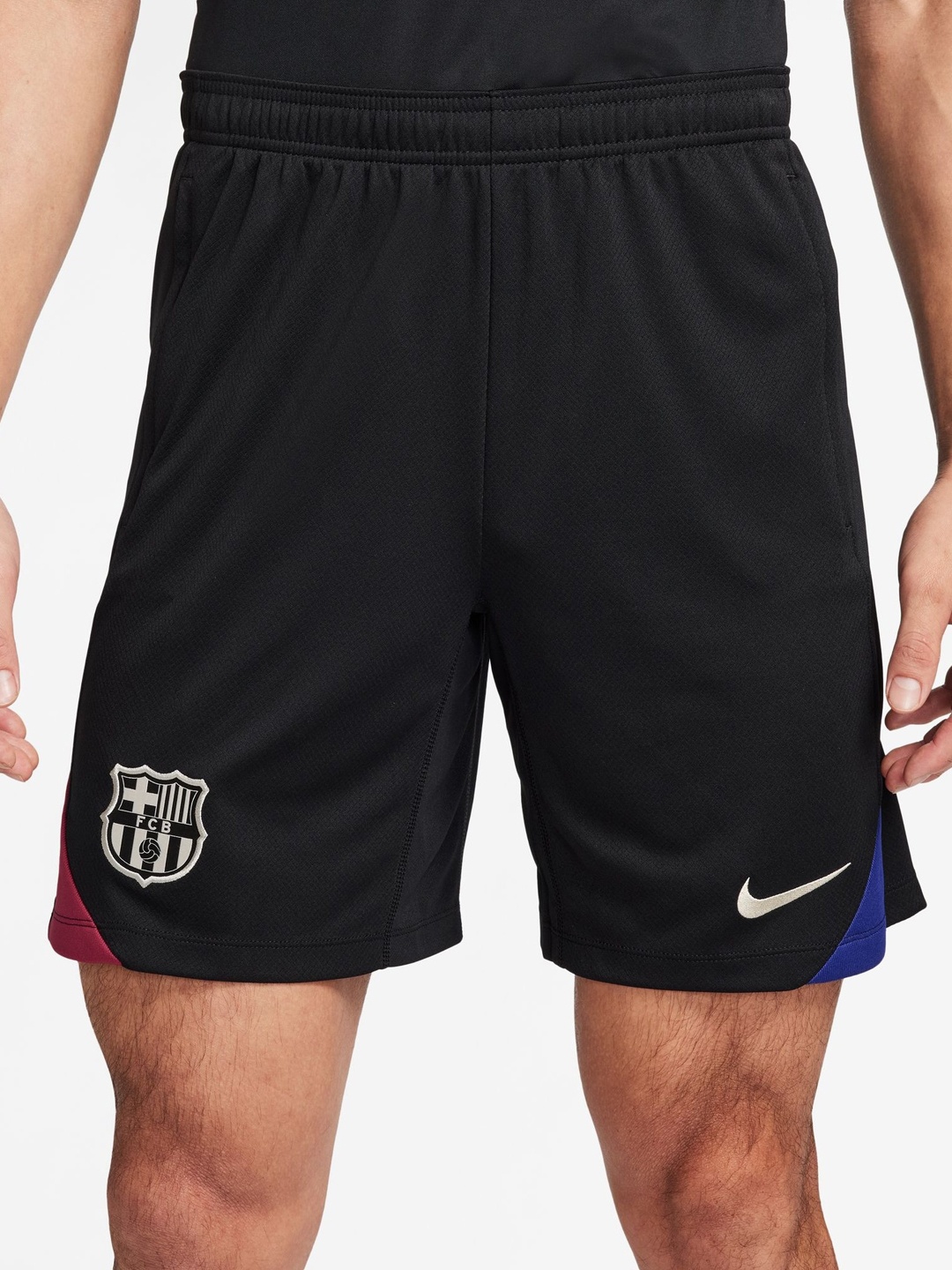 

Nike F.C. Barcelona Strike Men's Nike Dri-FIT Football Knit Shorts, Black