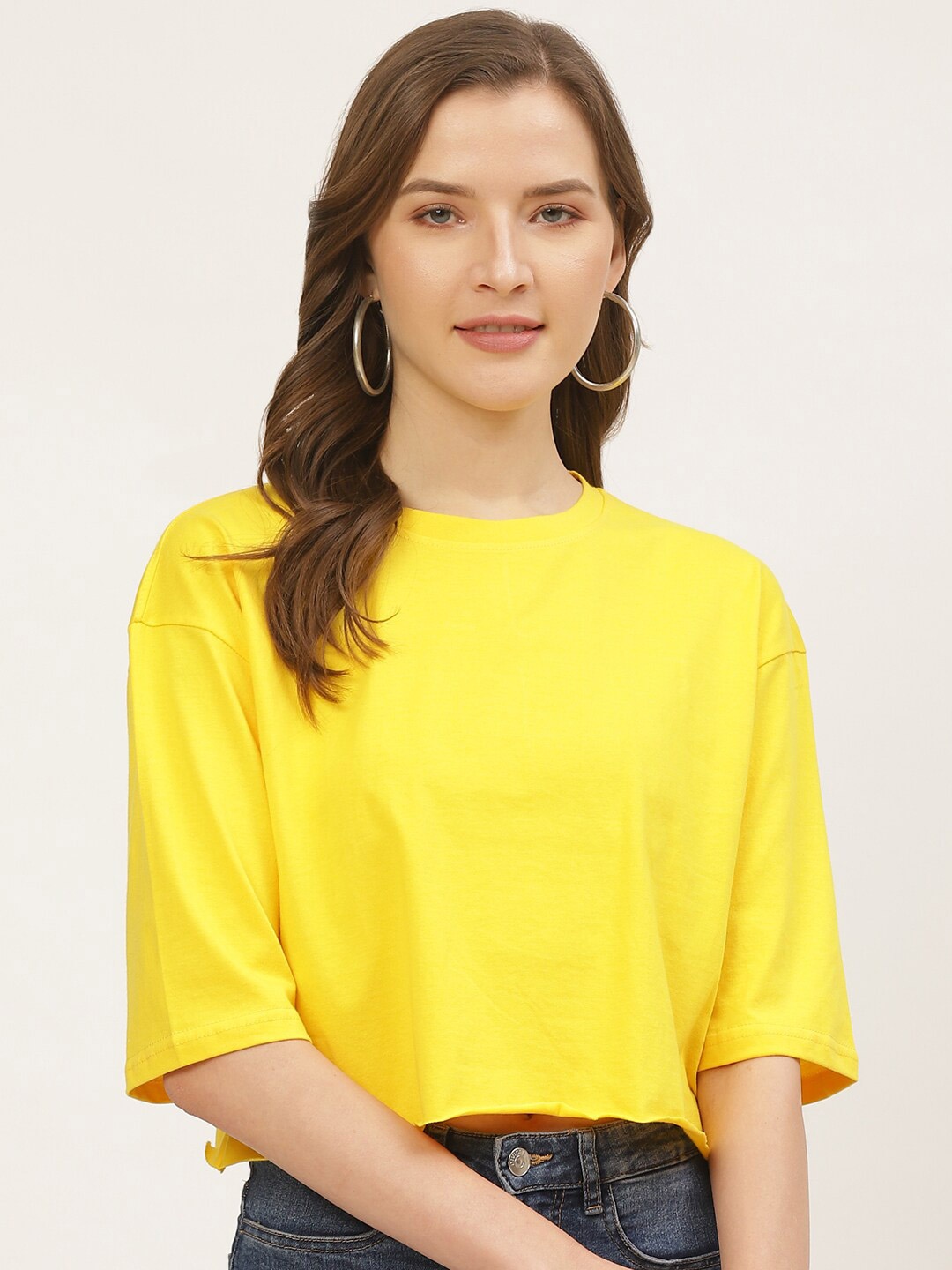 

ANVI Be Yourself Yellow Drop-Shoulder Sleeves Cotton Crop Boxy T-shirt