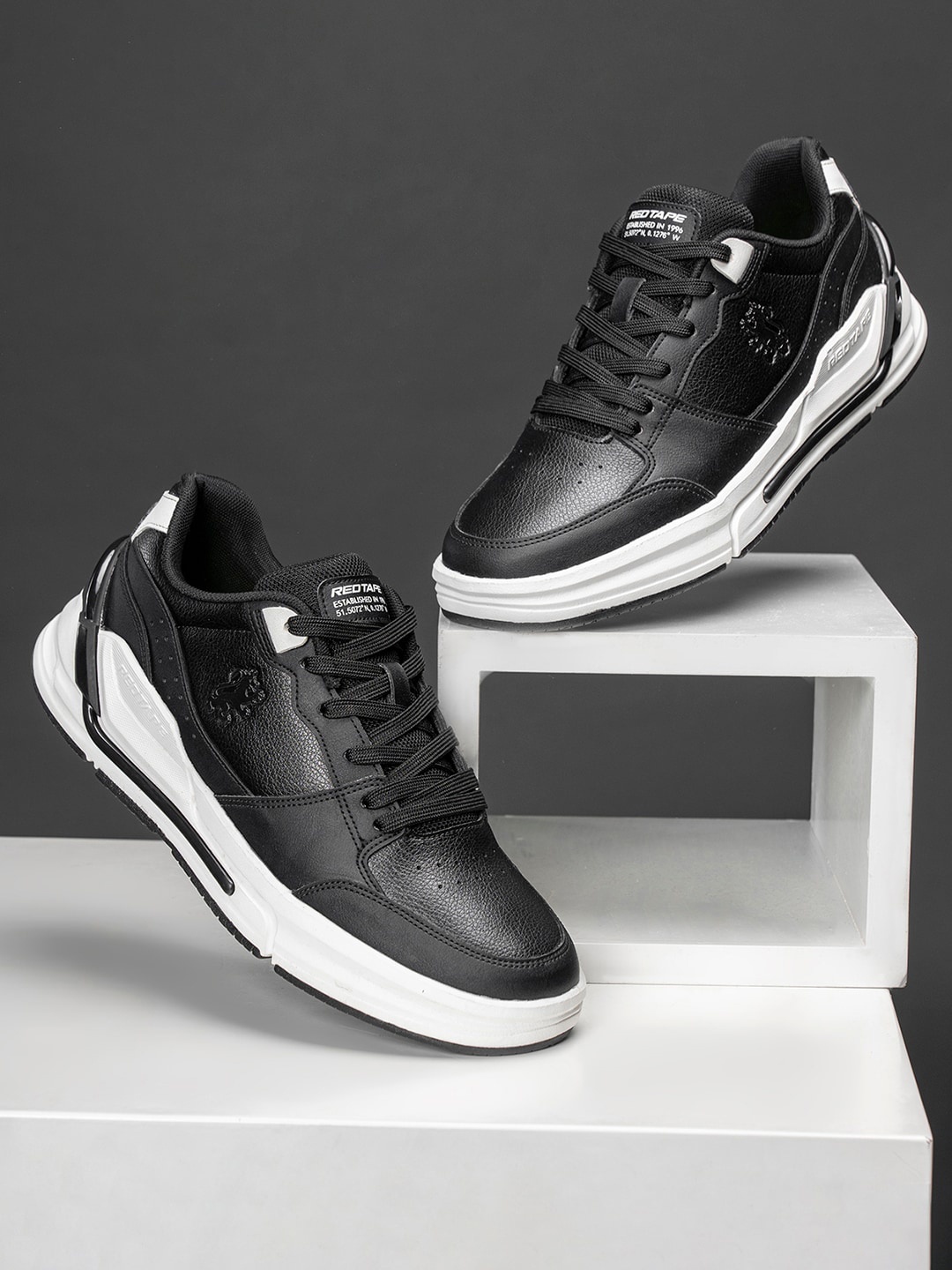 

Red Tape Men Round Toe Lace Up Sneakers, Black