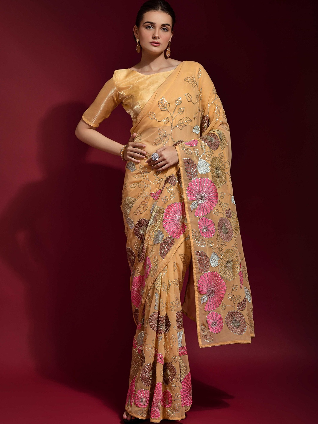 

Mitera Ethnic Motifs Embroidered Sequinned Poly Georgette Saree, Peach