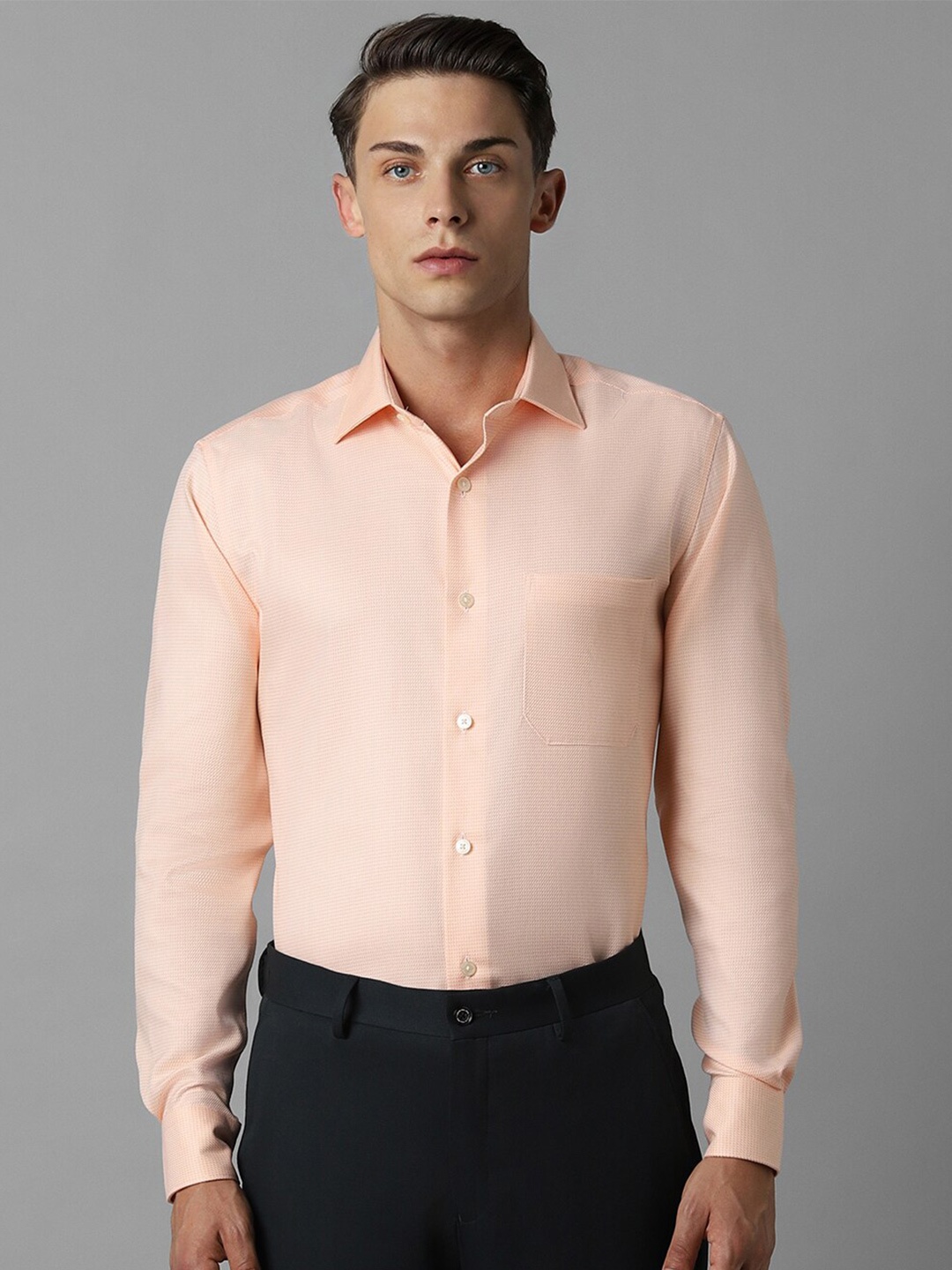 

Louis Philippe Classic Fit Textured Pure Cotton Formal Shirt, Peach