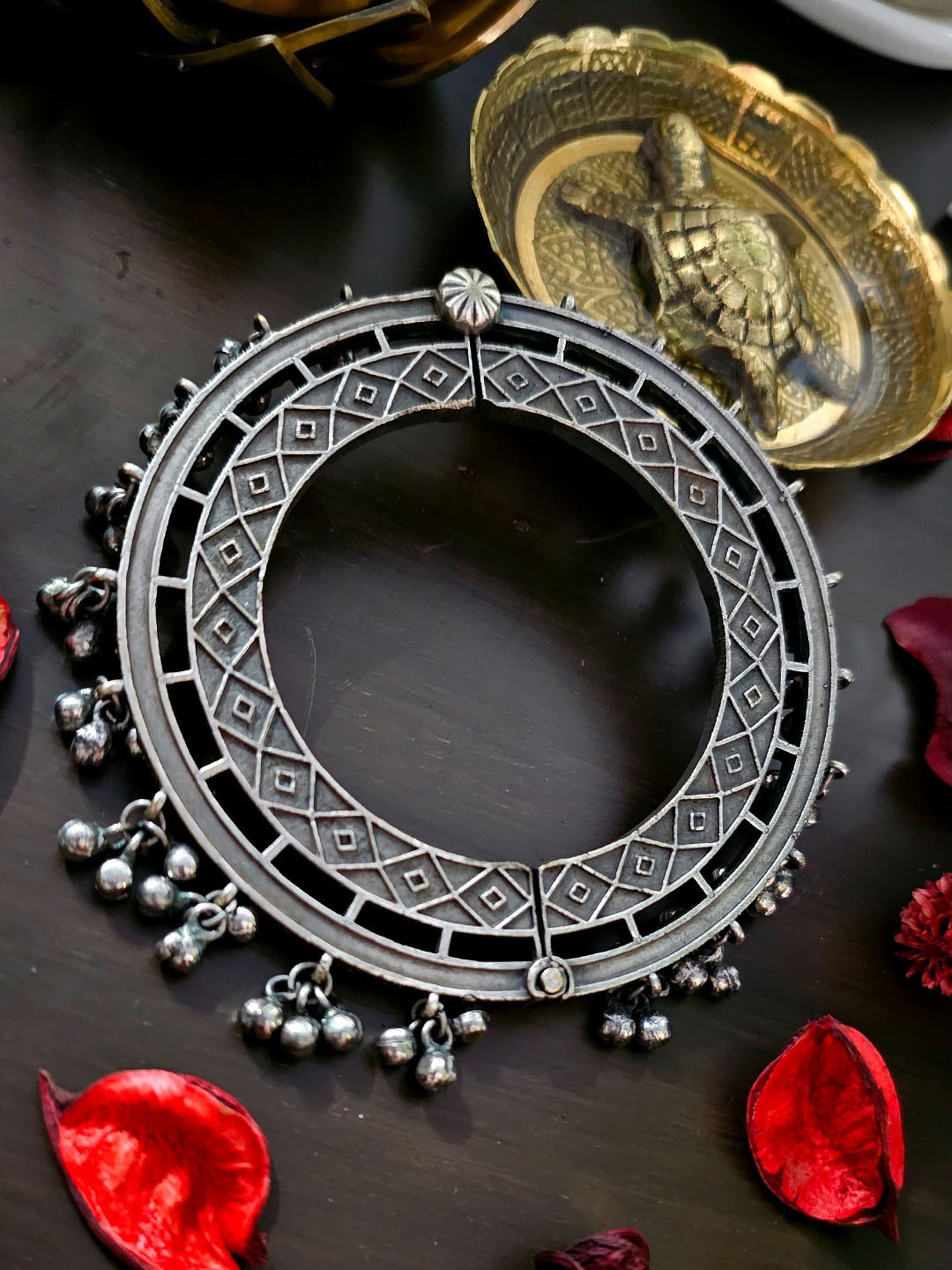 

Binnis Wardrobe Silver-Plated Hanging Ghungru Bangle
