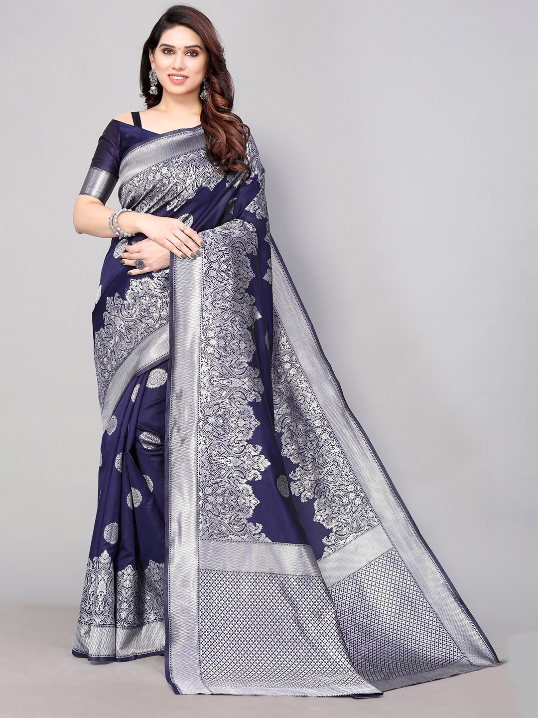 

DIVASTRI Ethnic Woven Design Zari Banarasi Saree, Navy blue