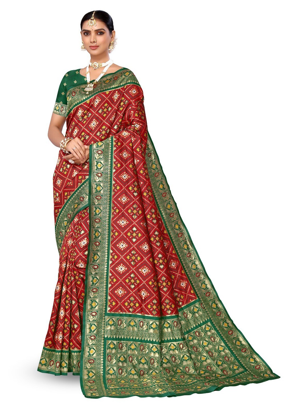 

DIVASTRI Geometric Woven Design Zari Patola Saree, Red