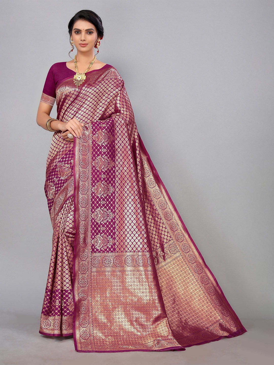 

DIVASTRI Ethnic Woven Design Zari Banarasi Saree, Magenta