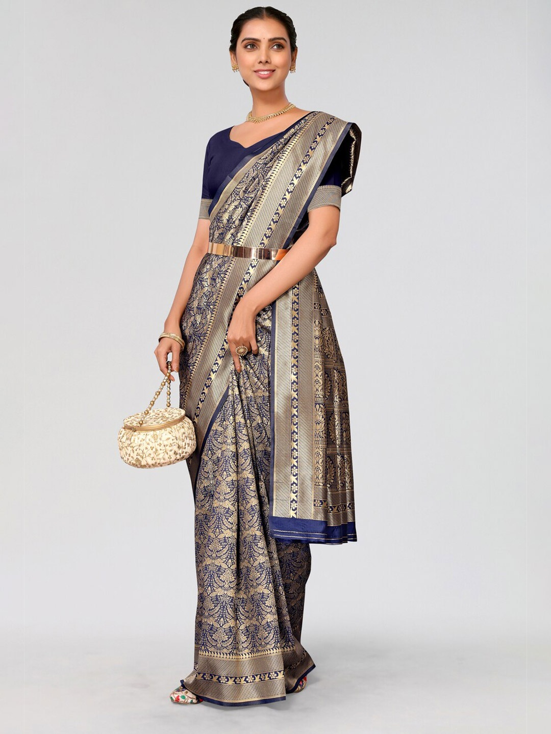 

DIVASTRI Ethnic Motifs Woven Design Zari Banarasi Saree, Navy blue