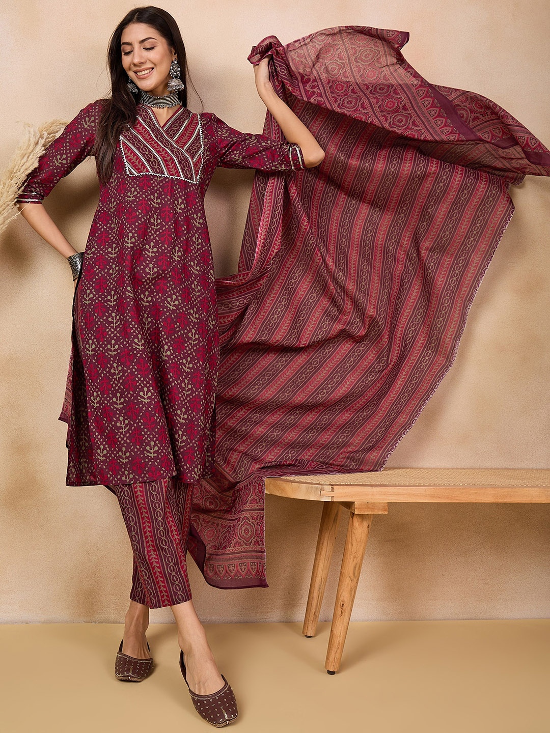 

Anouk Maroon Floral Printed V-Neck Straight Pure Cotton Kurta with Trousers & Dupatta