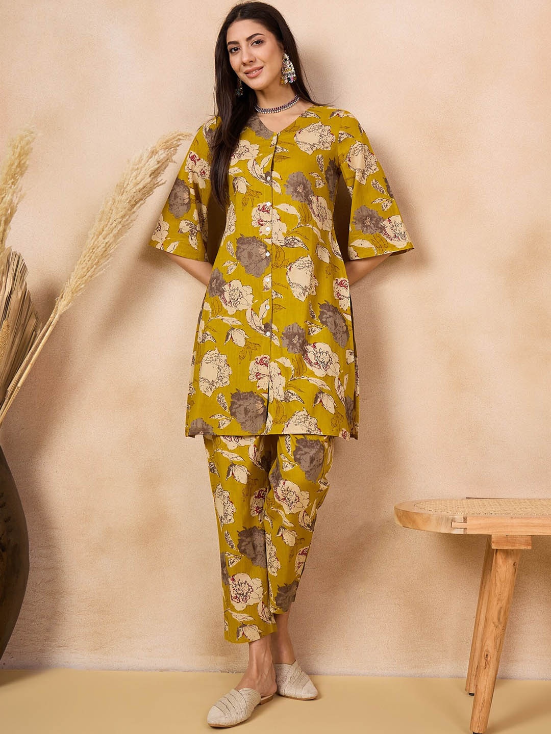 

Anouk Mustard Yellow Floral Printed Pure Cotton Straight Kurta with Palazzos
