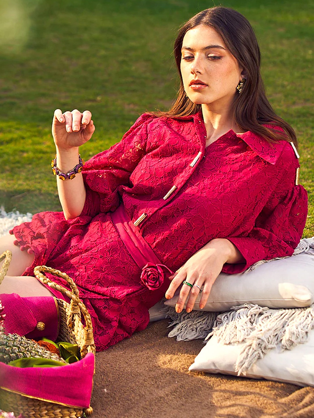 

iki chic Self Design Shirt & Shorts, Magenta