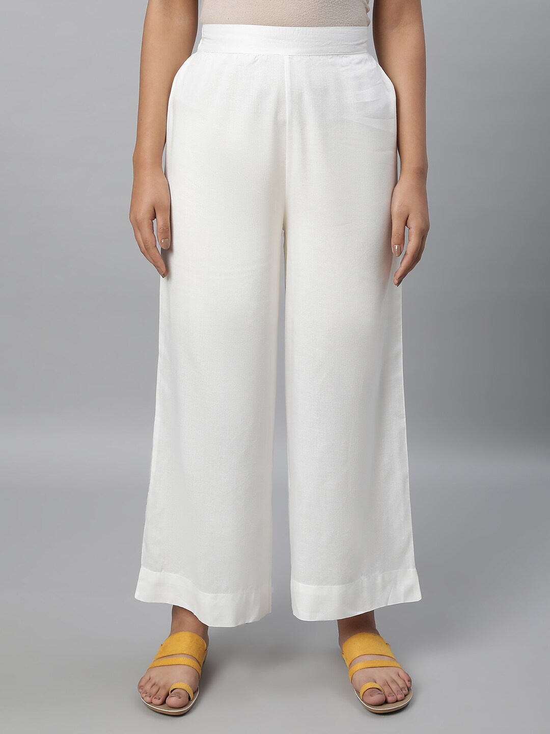 

elleven Mid-Rise Wide Leg Palazzos, White