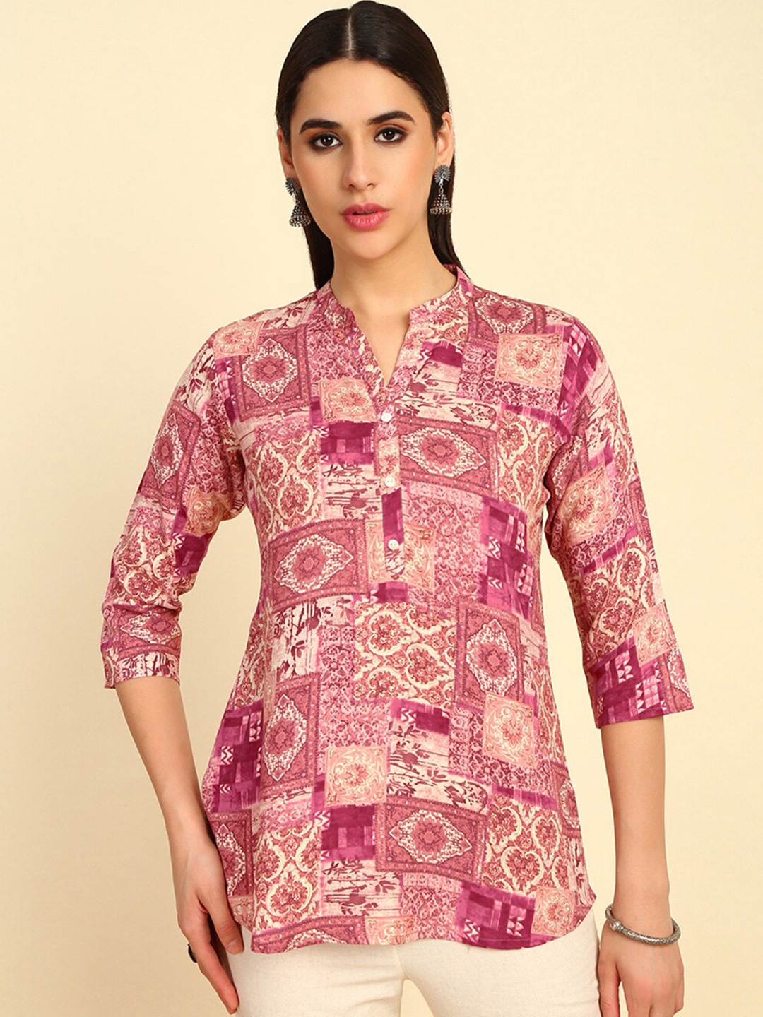 

Soch Ethnic Motifs Printed Ethnic Tunic, Pink