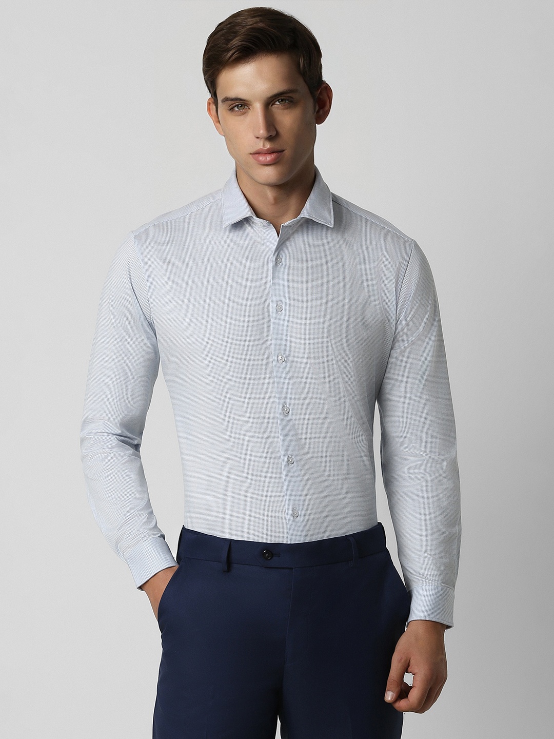 

Van Heusen Spread Collar Cotton Formal Shirt, Blue