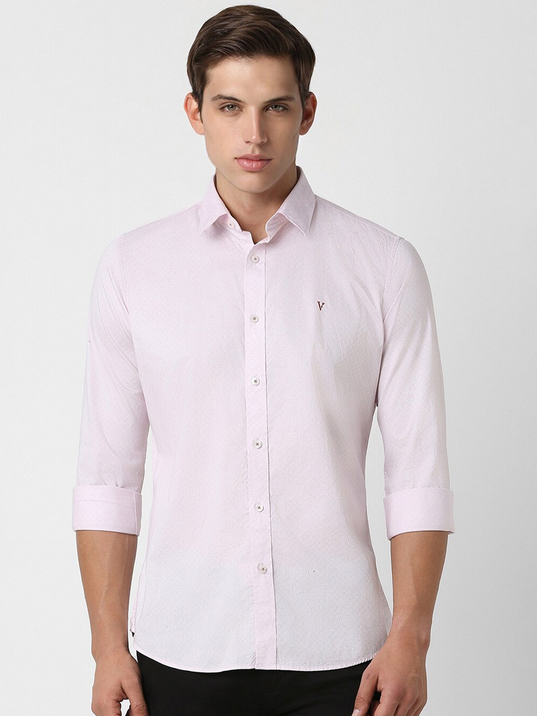 

Van Heusen Sport Textured Spread Collar Cotton Slim Fit Casual Shirt, Pink