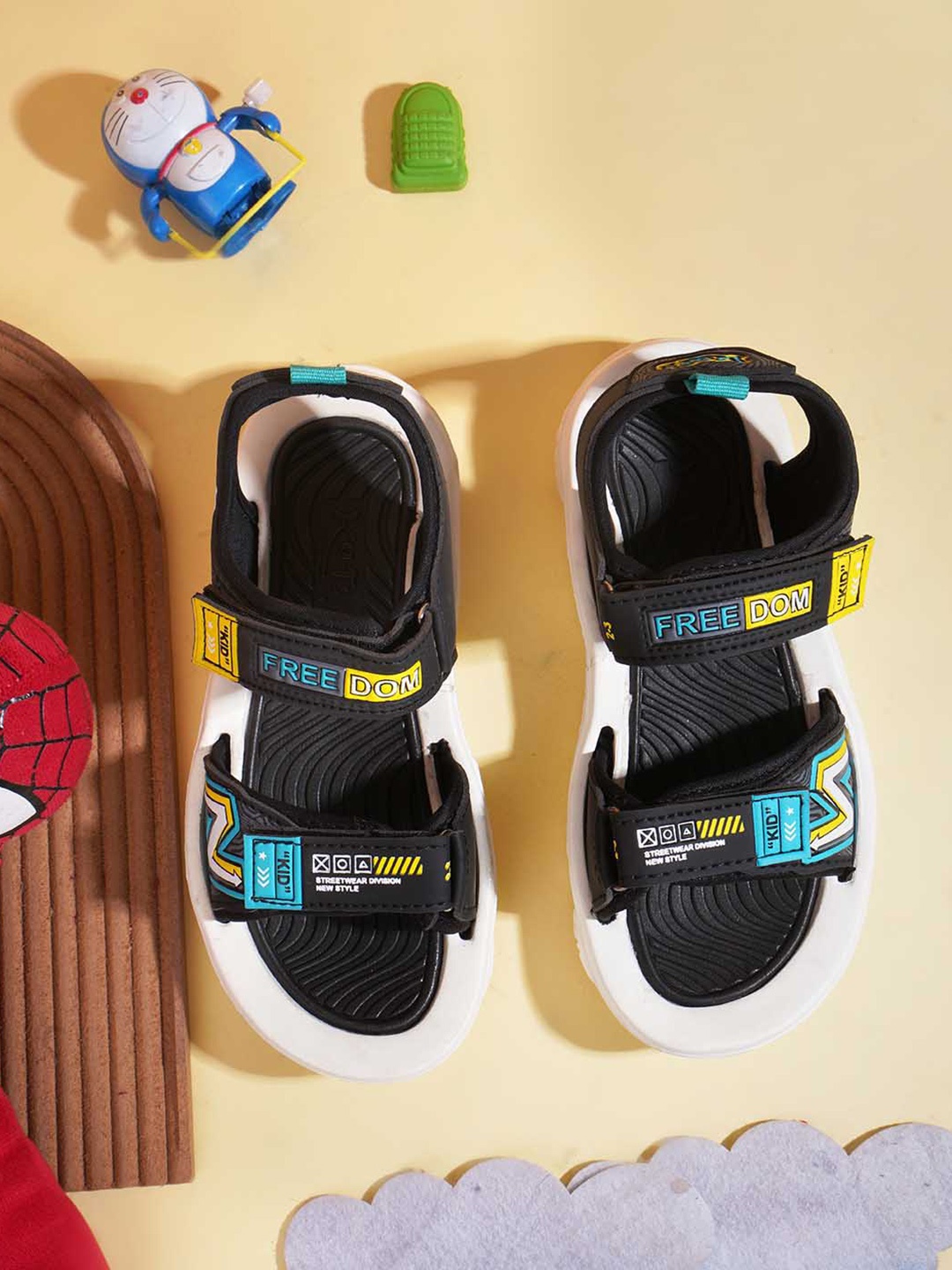 

KATS Boys Printed Anti Skid Sports Sandals, Sea green