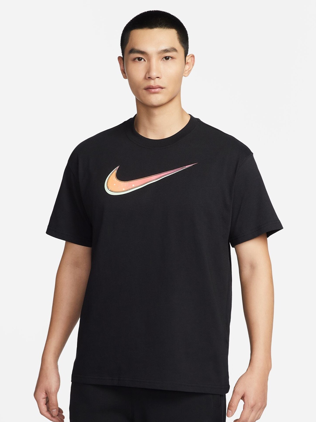 

Nike LeBron Men's M90 Basketball T-Shirt, Black