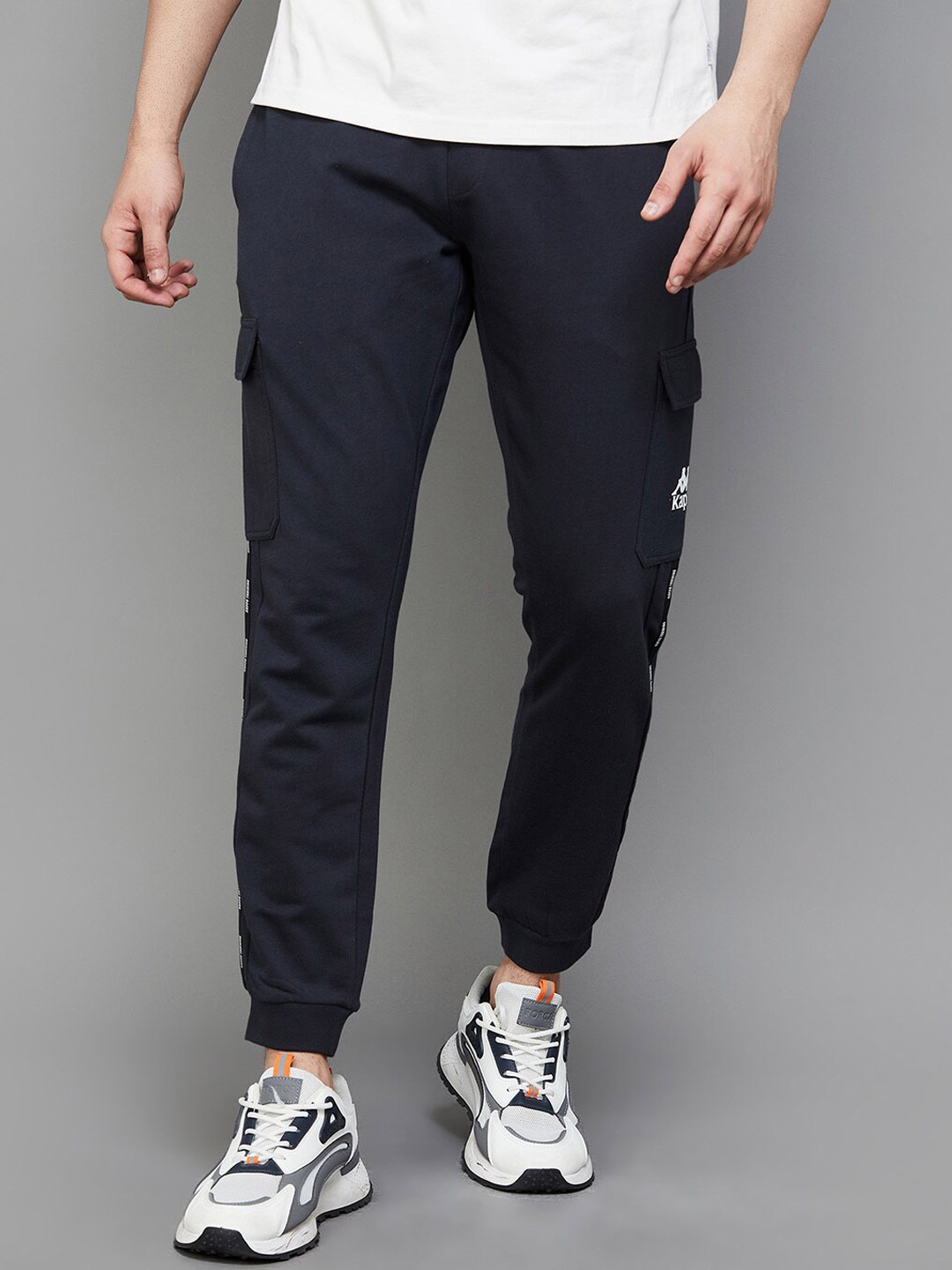 

Kappa Men Slim-Fit Mid-Rise Cotton Joggers, Grey