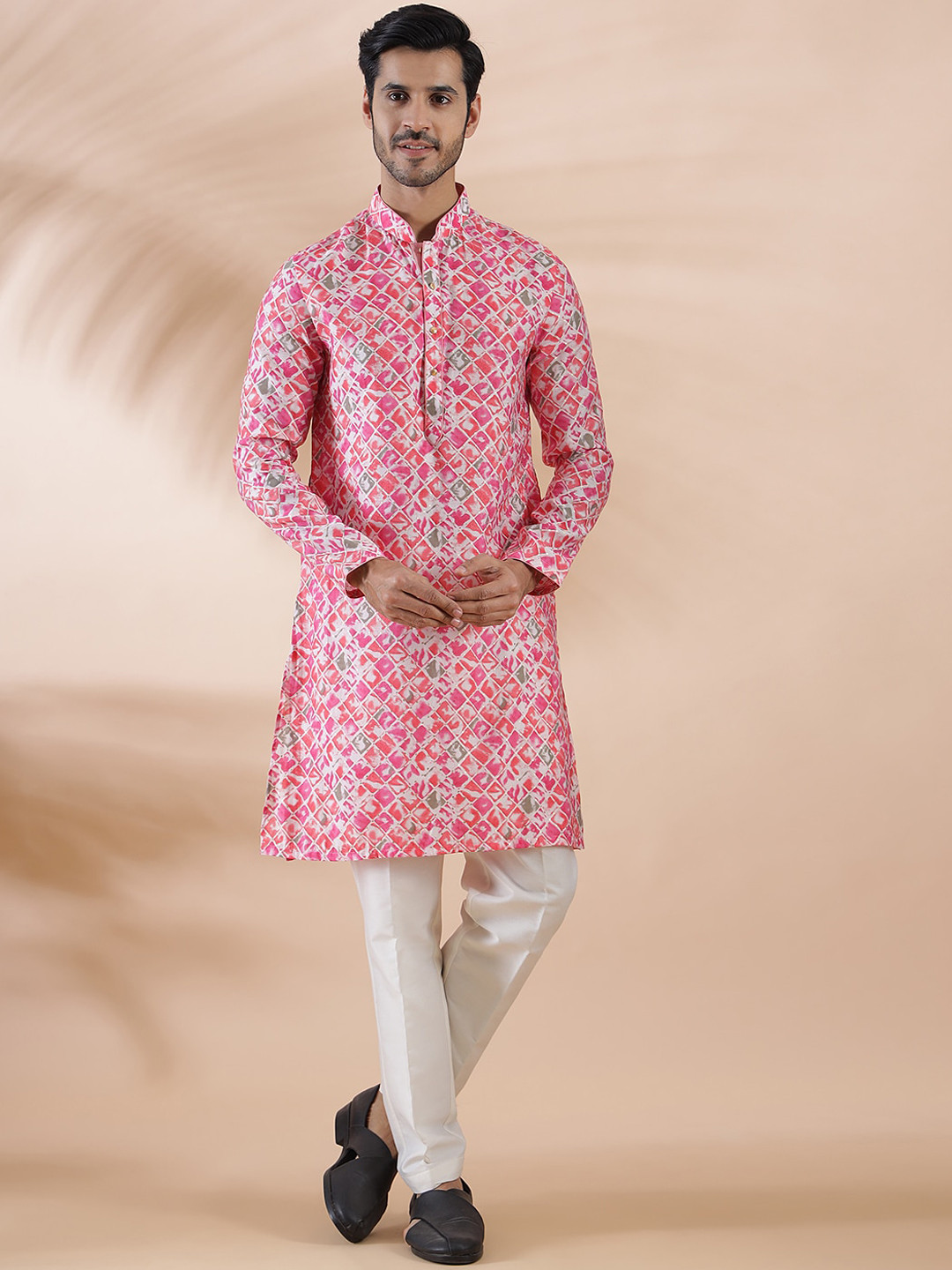 

THE KURTA COMPANY Ethnic Motifs Printed Silk Kurta, Pink