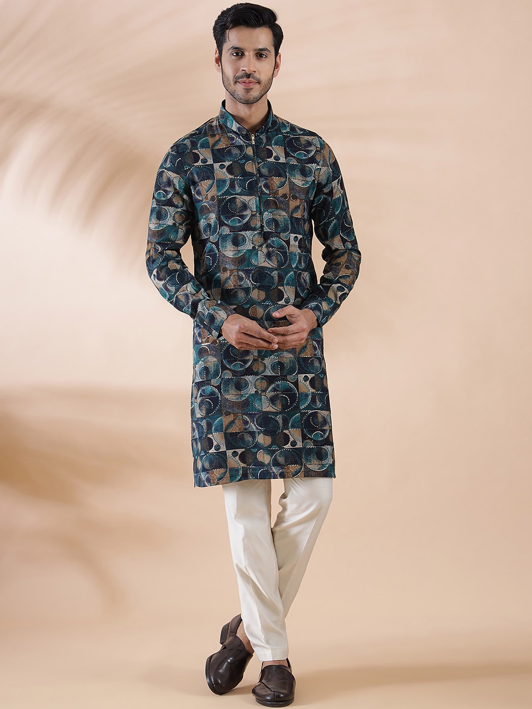 

THE KURTA COMPANY Geometric Printed Mandarin Collar Silk Straight Kurta, Blue