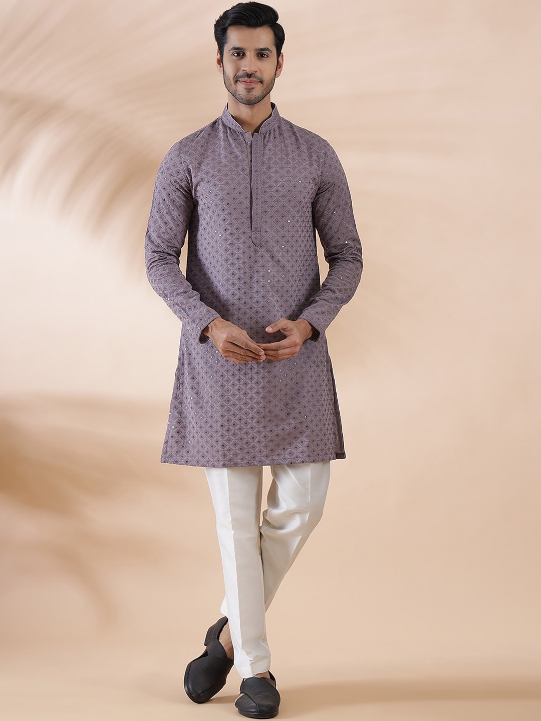 

THE KURTA COMPANY Ethnic Motifs Embroidered Mandarin Collar Sequins Straight Kurta, Purple