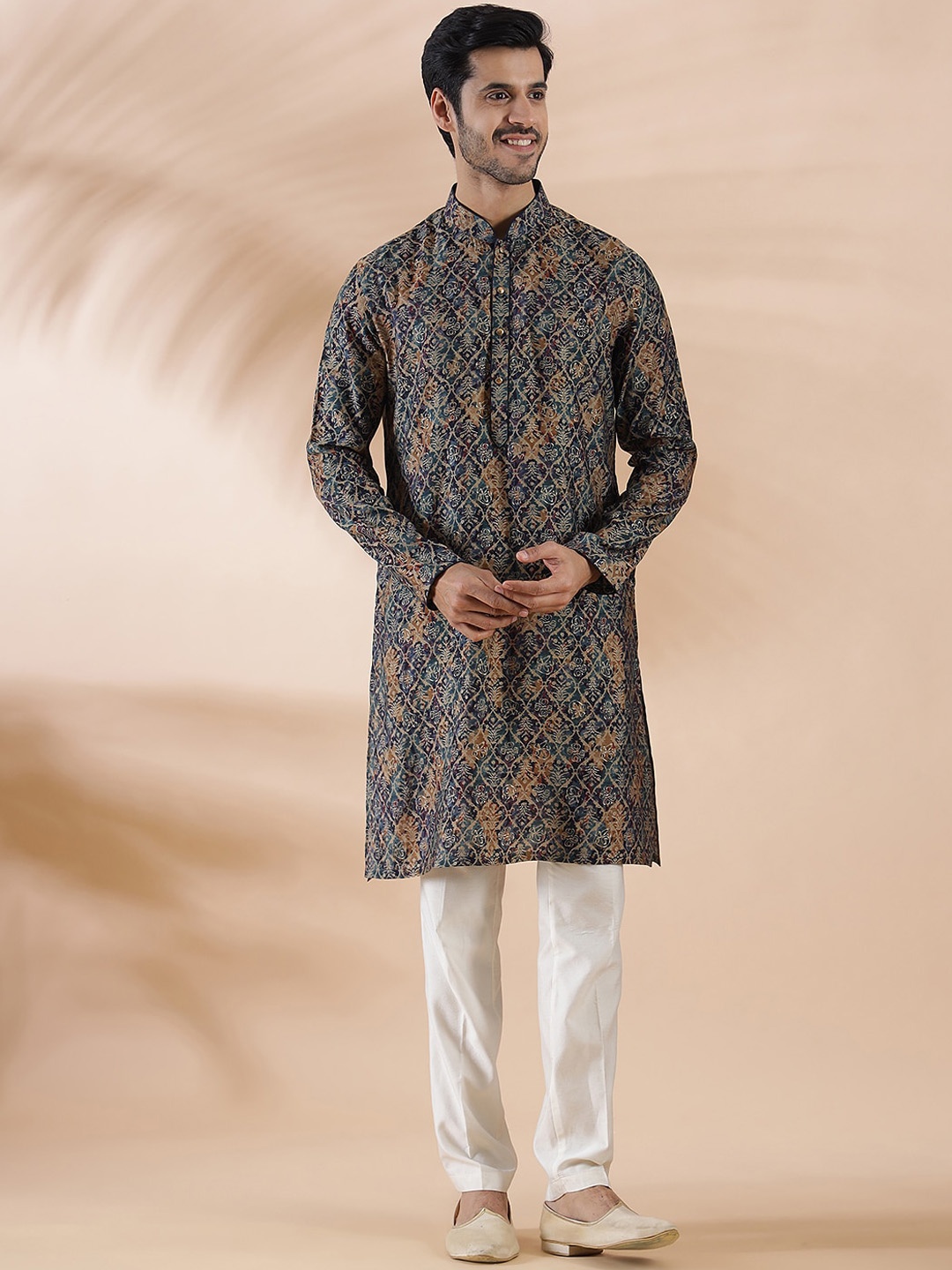 

THE KURTA COMPANY Ethnic Motifs Printed Silk Mandarin Collar Straight Kurta, Blue