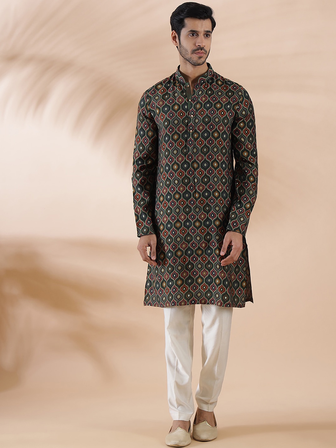 

THE KURTA COMPANY Ethnic Motifs Printed Mandarin Collar Straight Kurta, Green