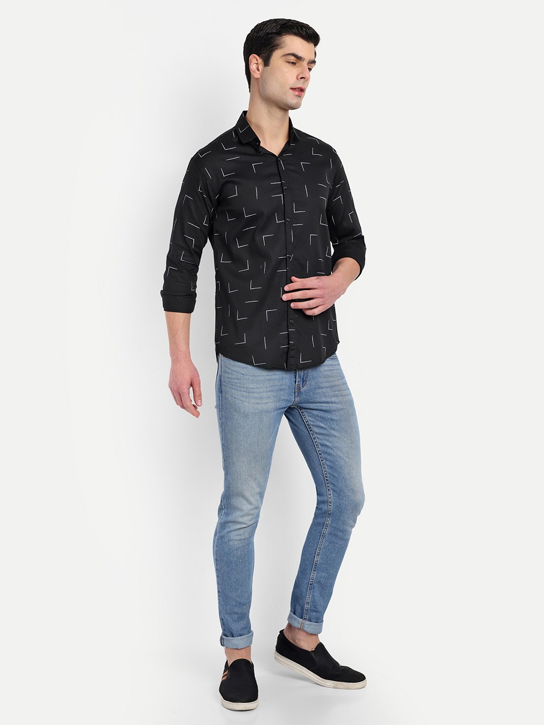 

S-LINE Spread Collar Long Sleeves Classic Abstract Printed Regular Fit Cotton Shirt, Black