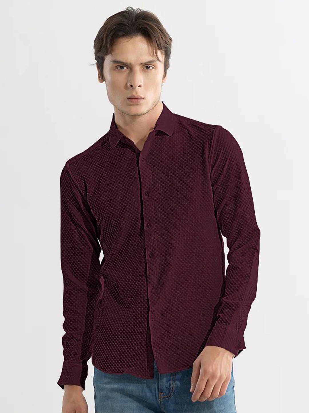 

BAESD Classic Slim Fit Textured Spread Collar Cuffed Sleeves Casual Shirt, Maroon