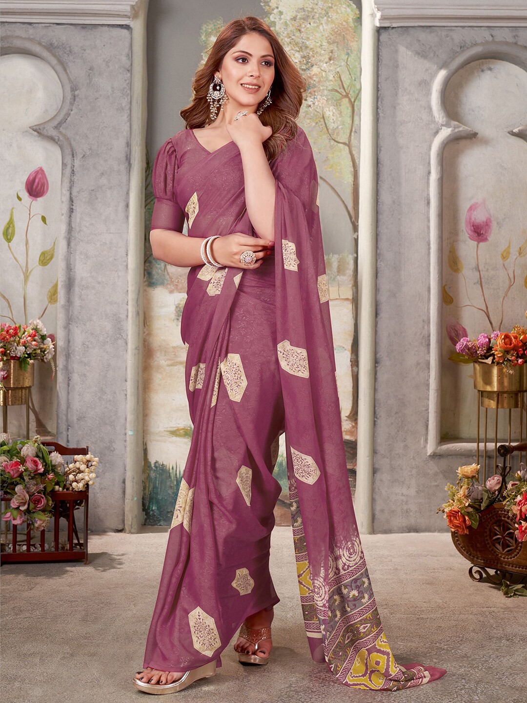 

Mitera Geometric Printed Muga Saree, Magenta