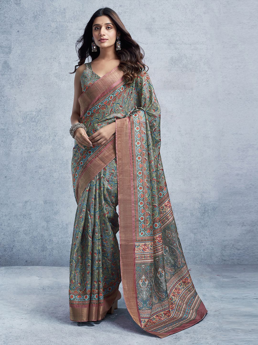 

Mitera Floral Printed Zari Silk Blend Ikat Saree, Grey