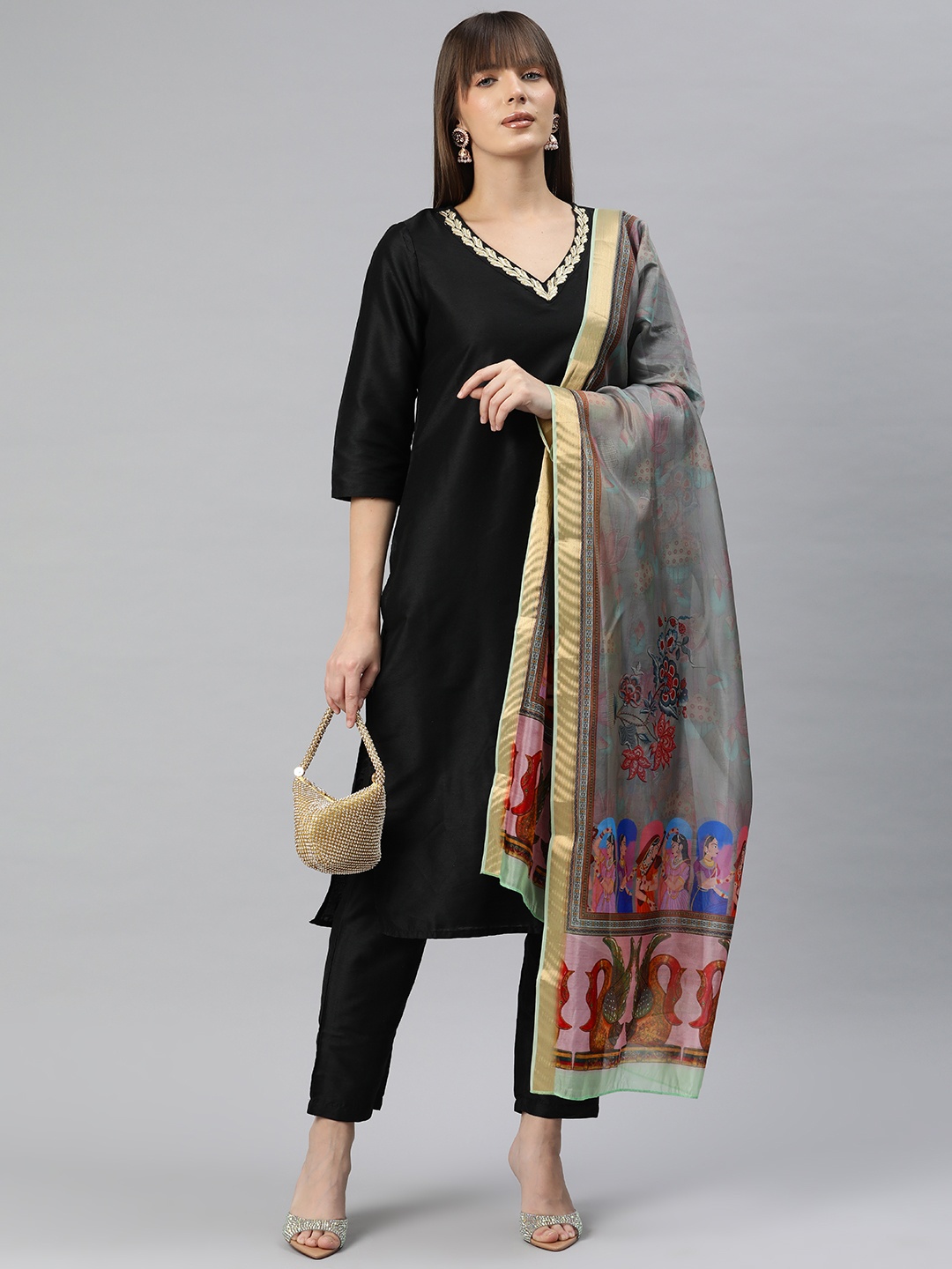 

Silk Land Printed Kalamkari Dupatta with Zari, Grey