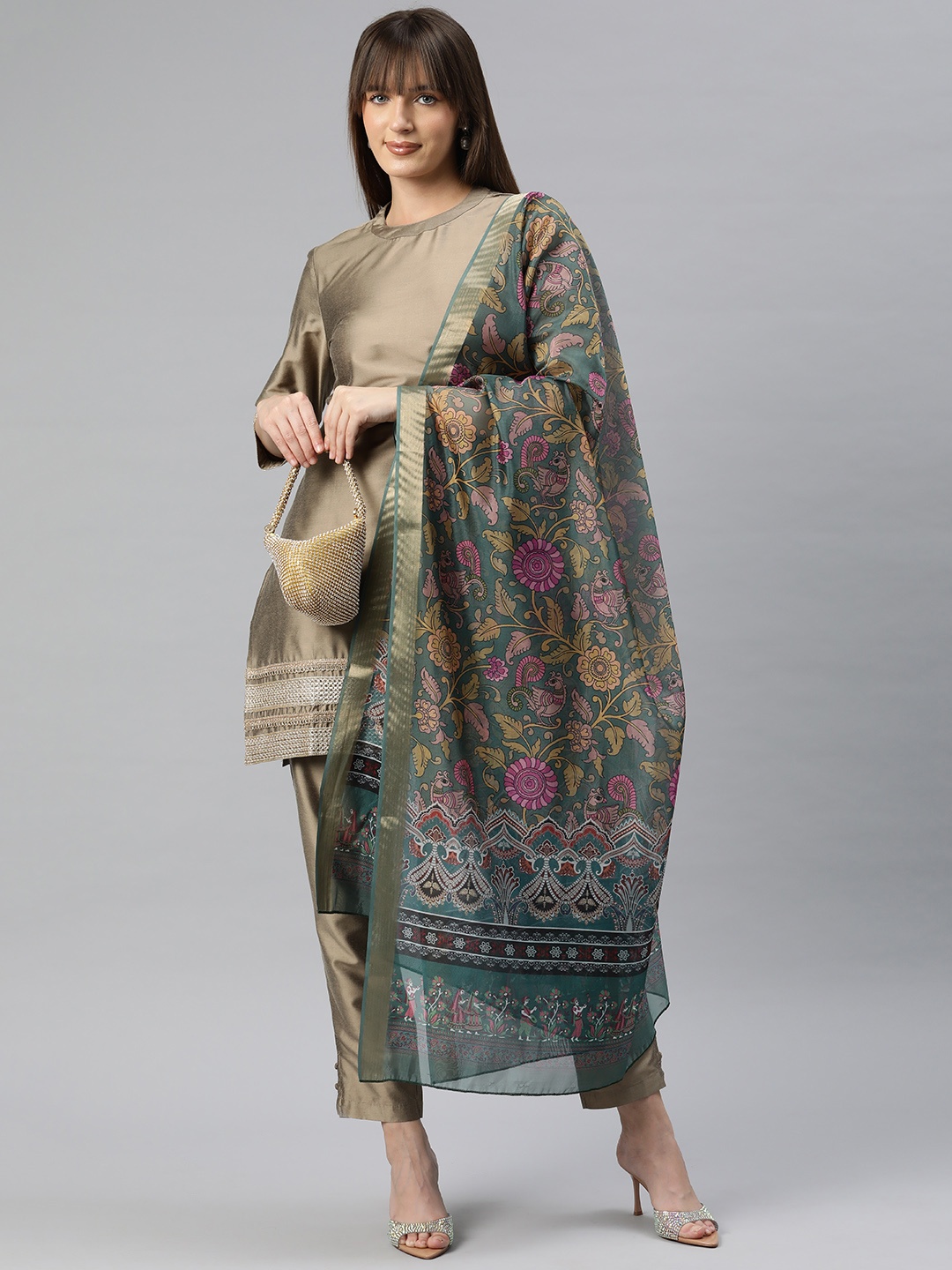 

Silk Land Printed Kalamkari Dupatta with Zari, Green