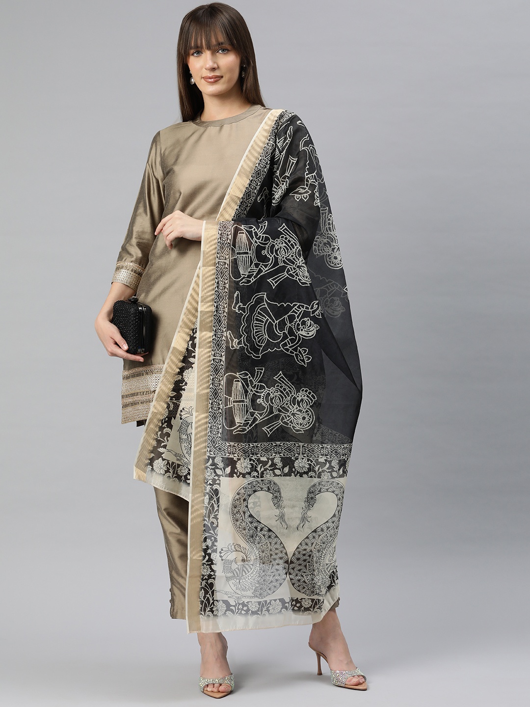 

Silk Land Ethnic Motifs Printed Kalamkari Dupatta with Zari, Black