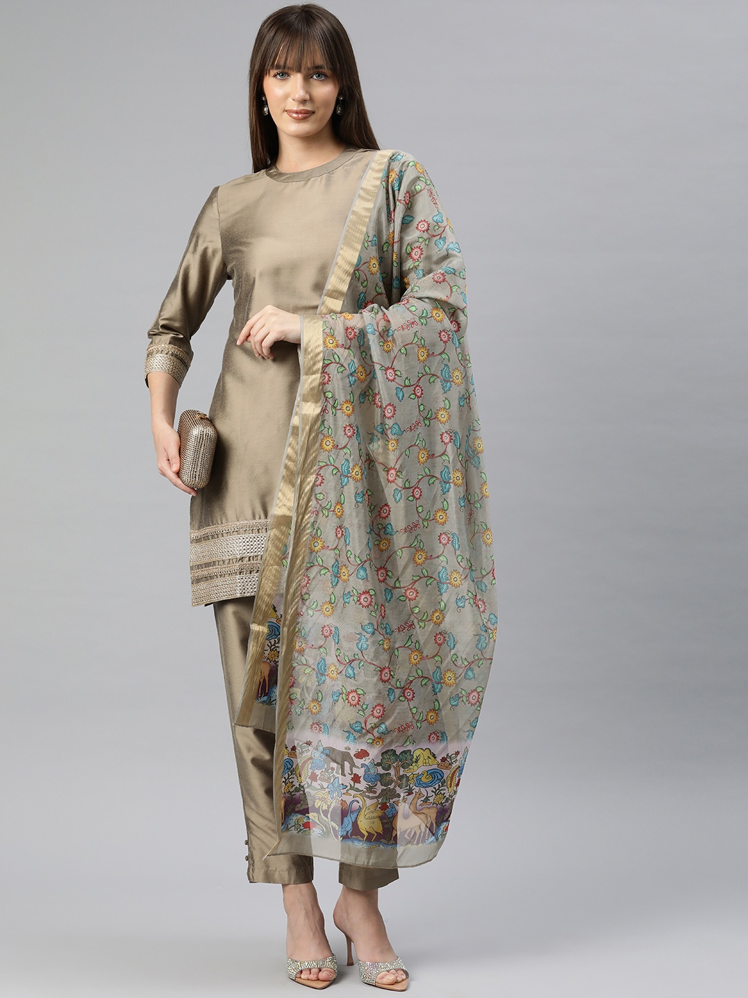 

Silk Land Printed Kalamkari Dupatta with Zari, Grey