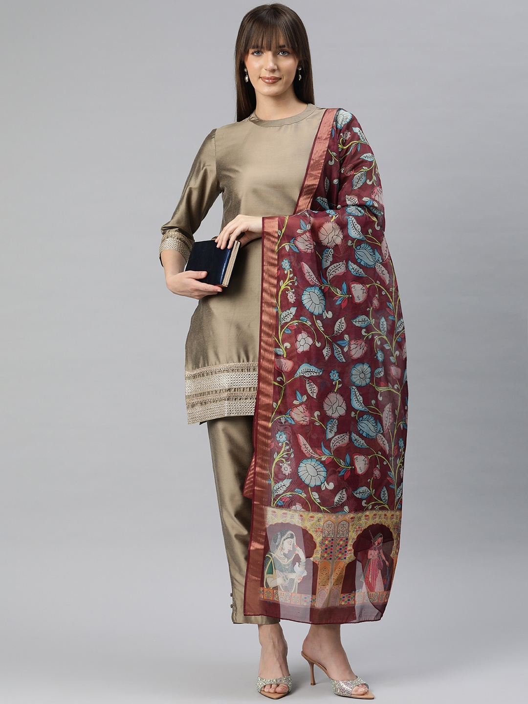 

Silk Land Printed Kalamkari Dupatta with Zari, Maroon