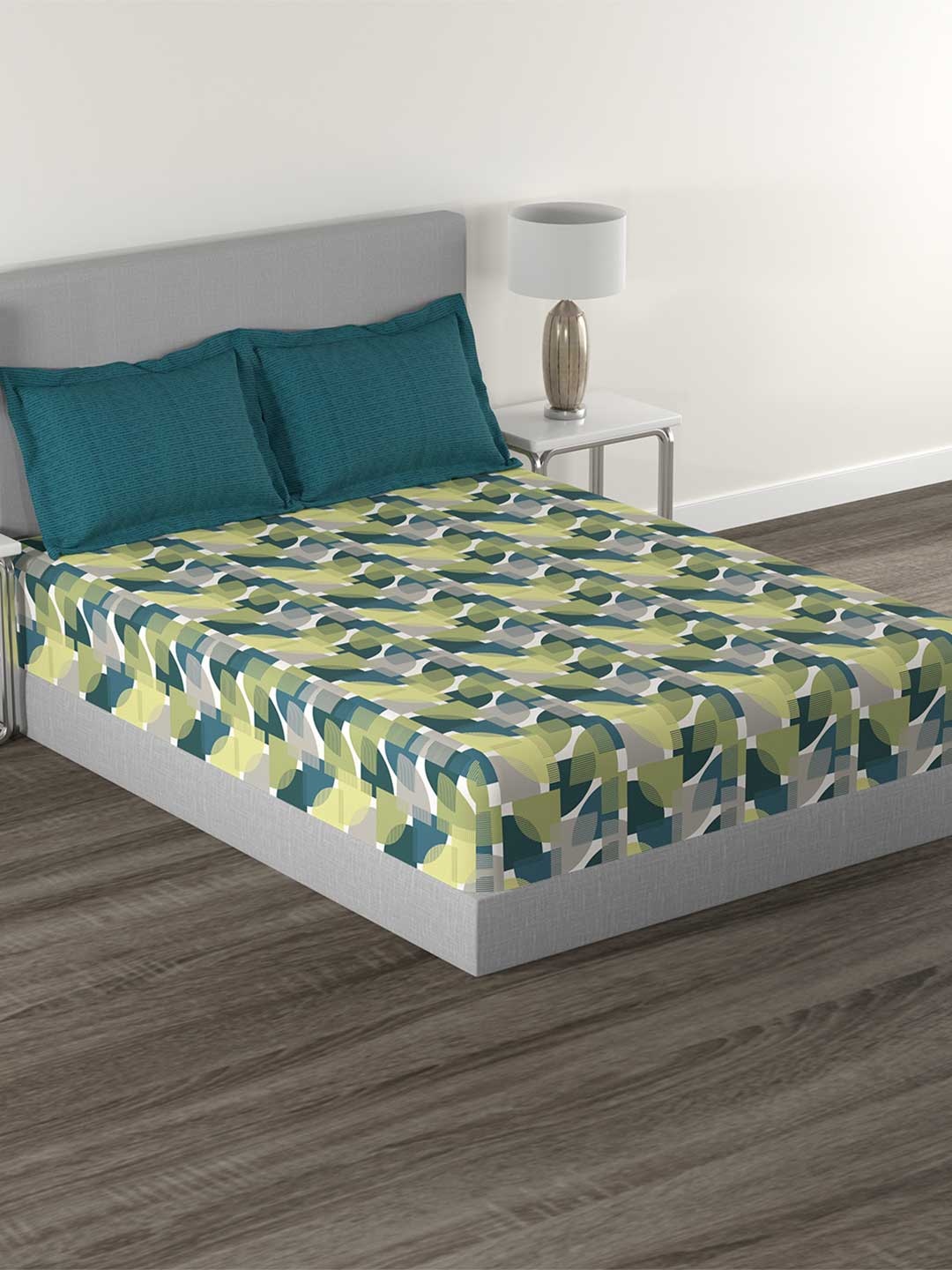 

MYTRIDENT Lime Green Geometric Printed Cotton 144 TC King Bedsheet with 2 Pillow Covers, Blue