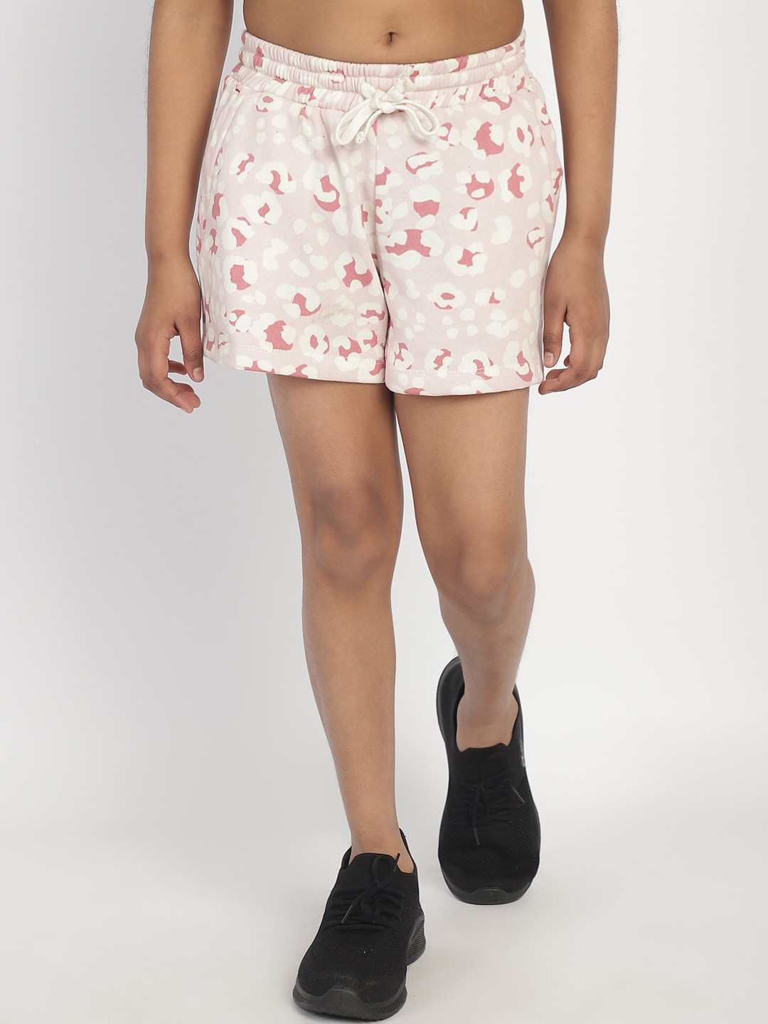

Rute Girls Conversational Printed Slim Fit Cotton Shorts, Pink