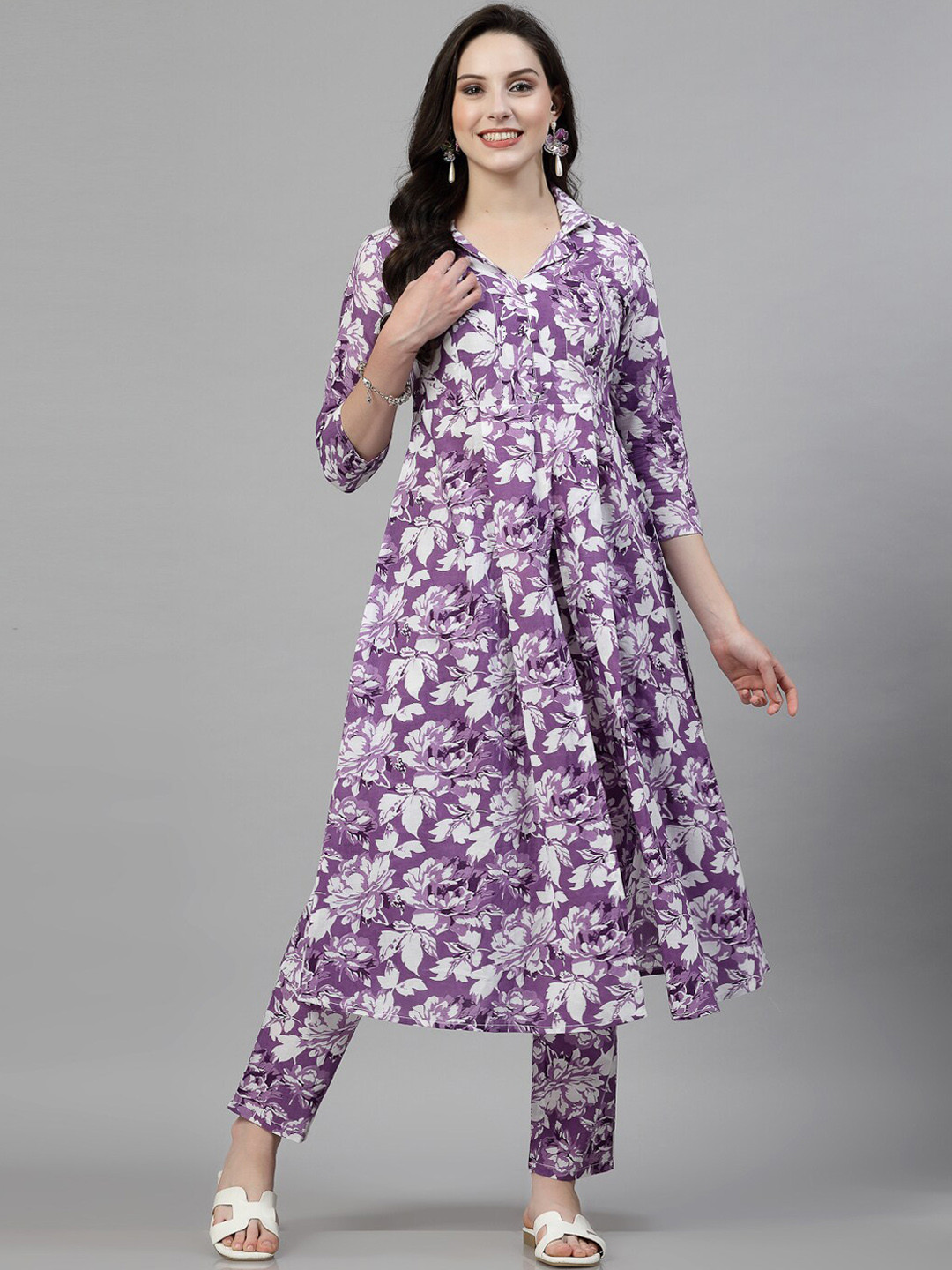 

KALINI Floral Printed Shirt Collar Pure Cotton Straight Kurta with Trousers, Purple