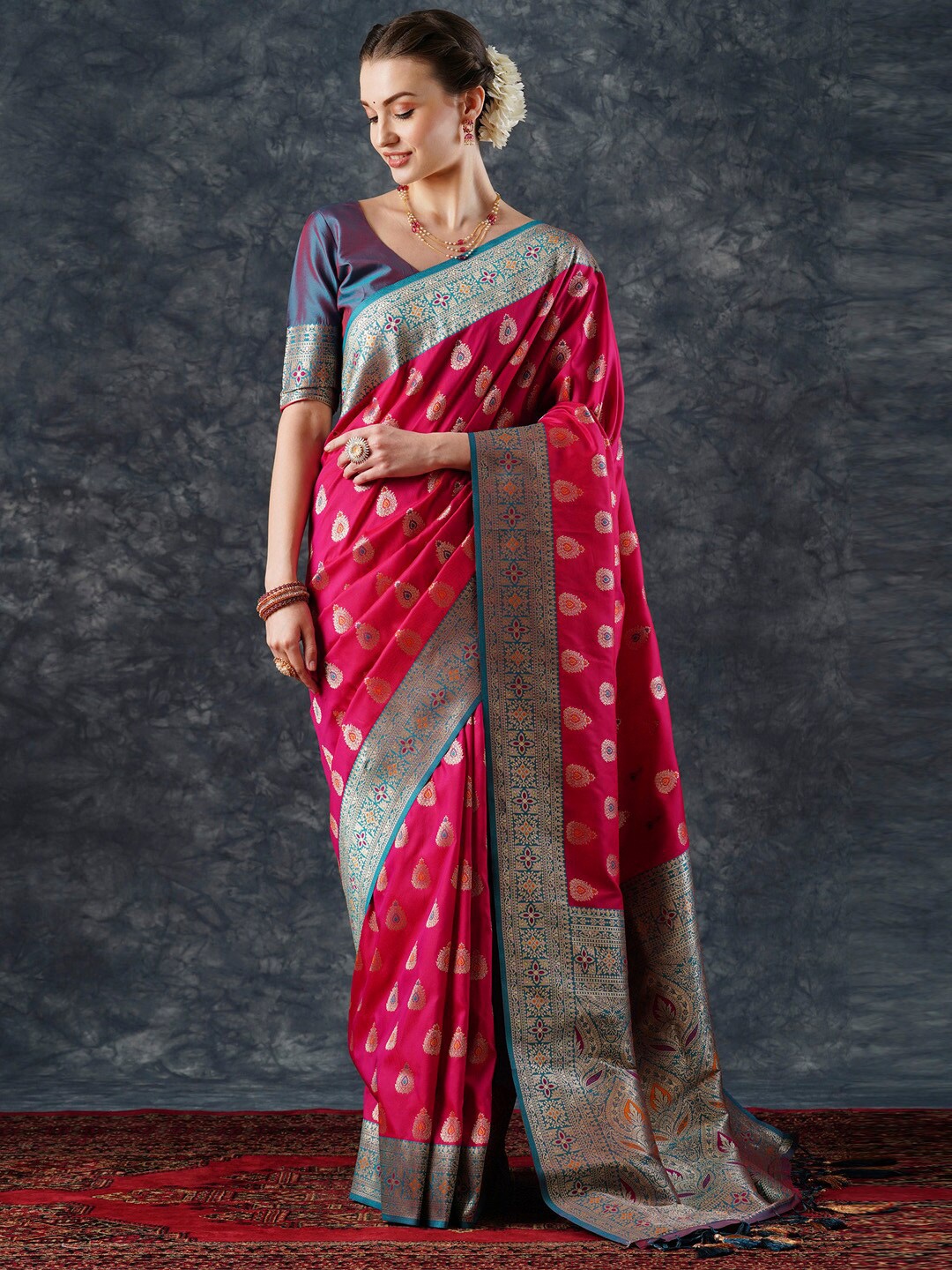 

Mitera Woven Design Zari Silk Blend Banarasi Saree, Pink