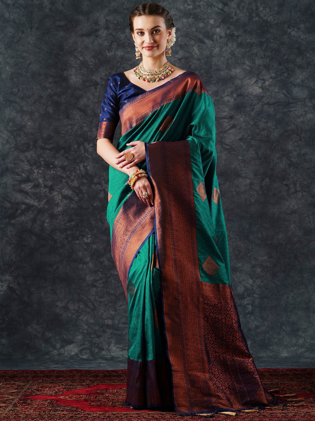 

Mitera Ethnic Motifs Woven Design Zari Banarasi Saree, Teal