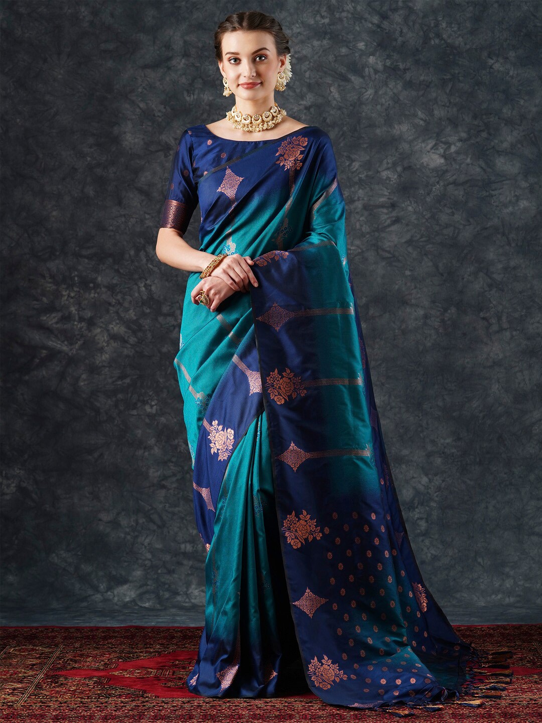 

Mitera Ethnic Motifs Woven Design Zari Silk Blend Banarasi Saree, Teal