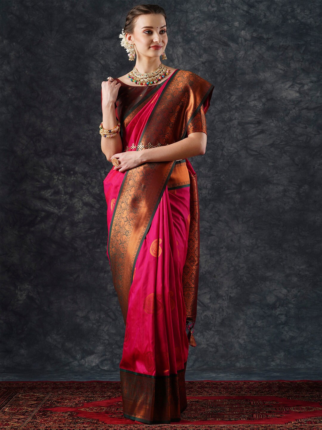 

Mitera Pink Paisley Woven Design Zari Banarasi Saree