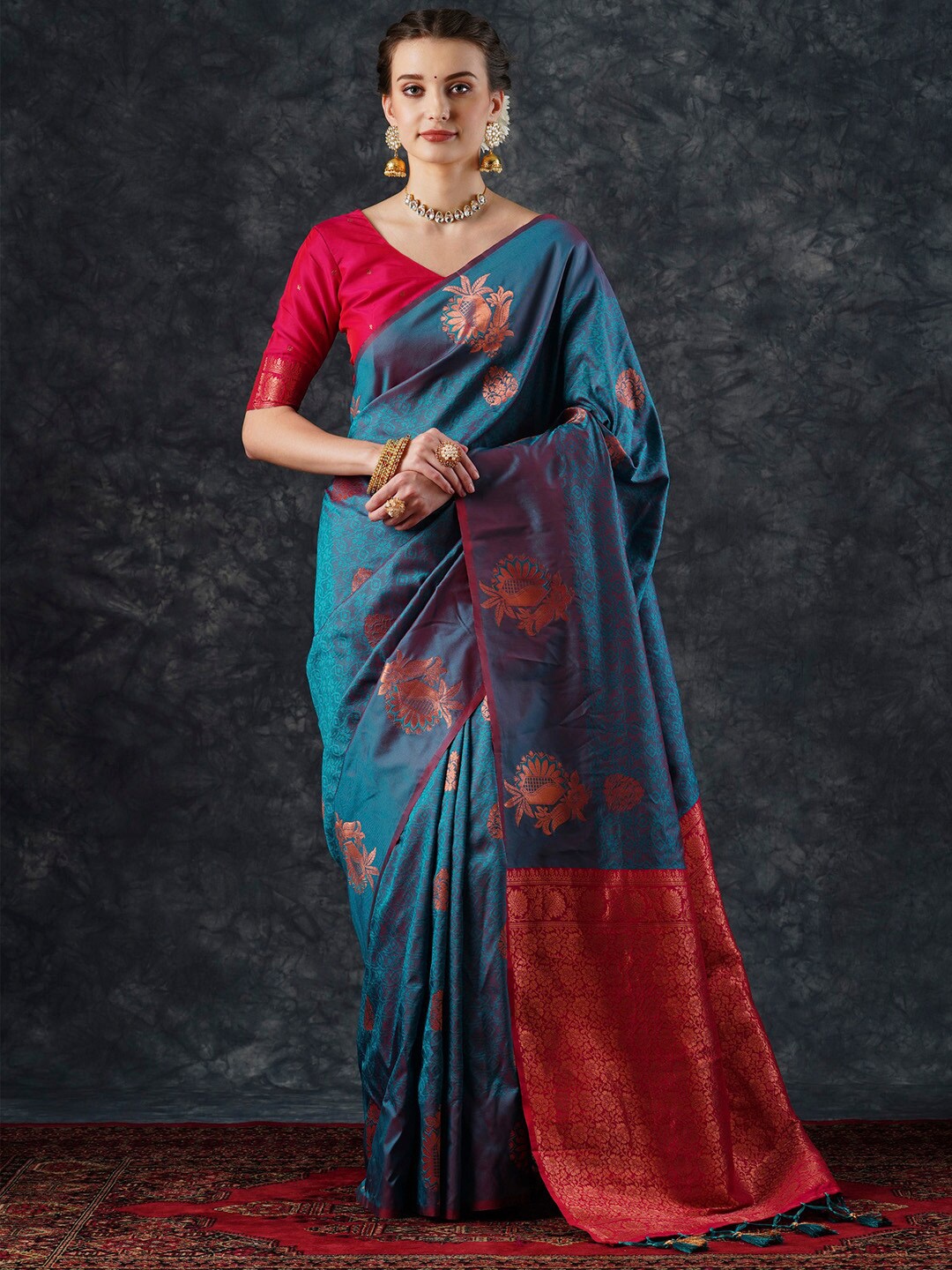 

Mitera Woven Design Zari Silk Blend Banarasi Saree, Teal