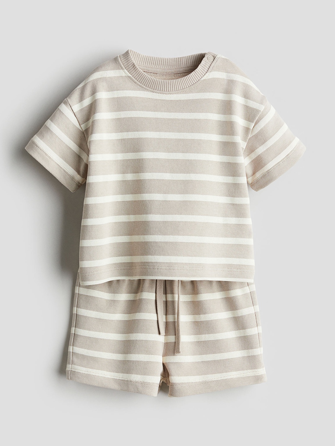 

H&M Boys Pure Cotton 2-Piece Lightweight Sweatshirt Set, Beige
