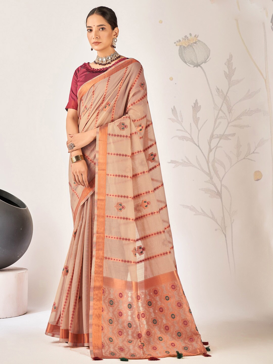 

Mitera Woven Design Zari Banarasi Saree, Cream