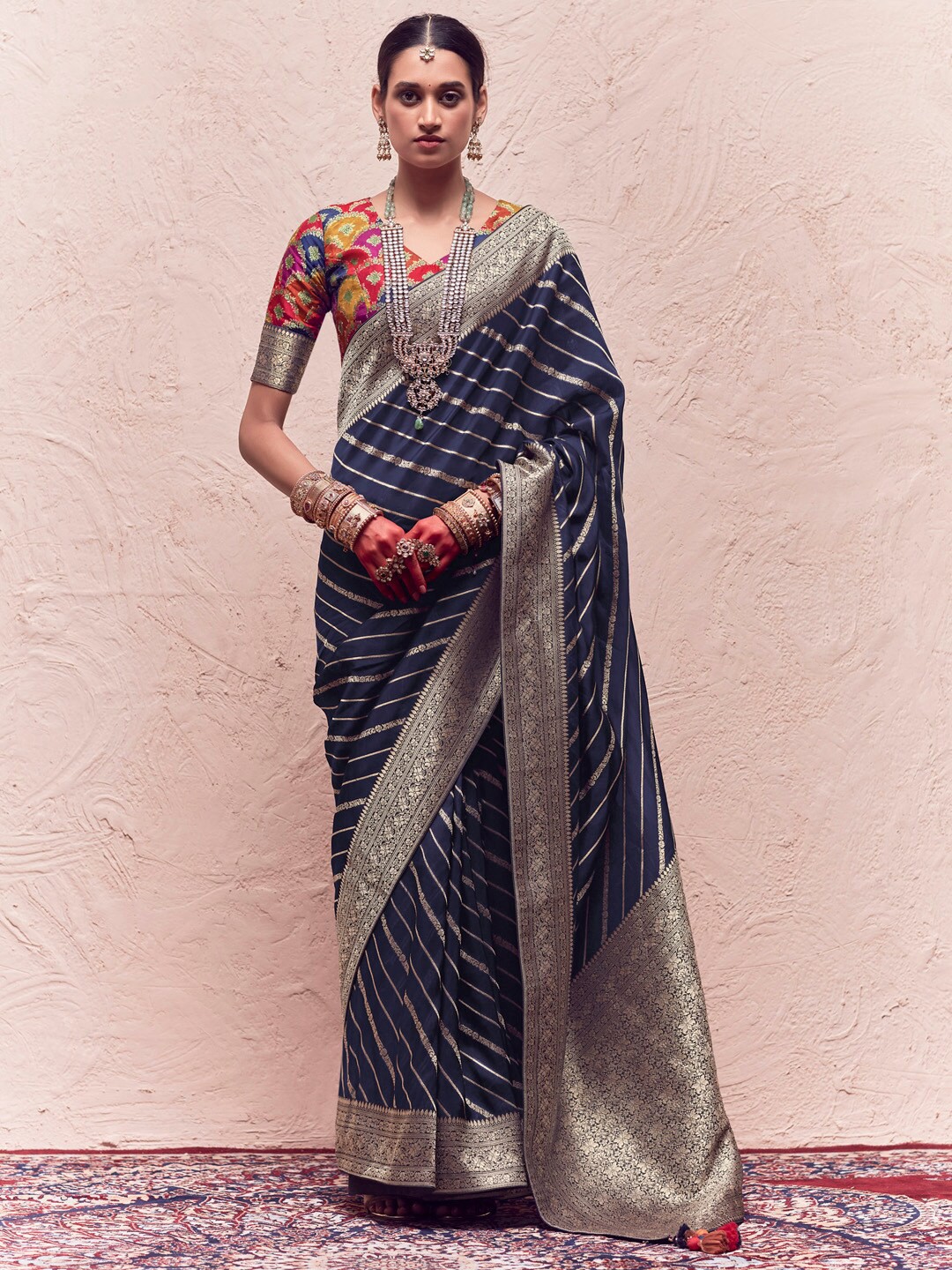 

Mitera Striped Woven Design Zari Banarasi Saree, Navy blue